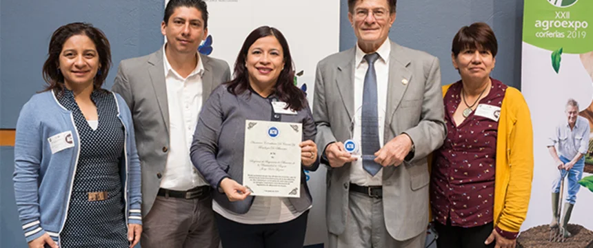simposio-internacional-de-inocuidad-de-alimentos-reconocimiento-al-programa-de-ingenieria-de-alimentos.utadeo.1.jpg