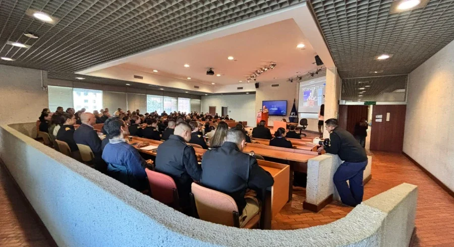 Capacidades de comunicación estratégica y digital