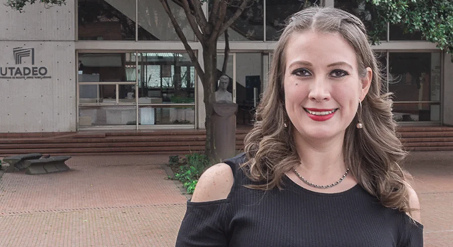 monica.pe_.alosa_.mujer_.investigadora.profesora.-facultad-de-ciencias-economicas-y-administrativas-utadeo_0.png