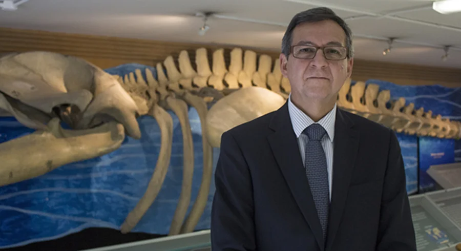 nota_egresado_francisco_arias_capitan_de_navio_director_invemar_20160122_001.jpg