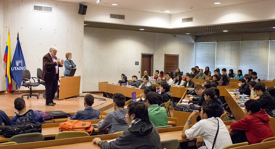 web_conferencia_aplicacion_normas_iso_ensamble_automoviles_andres_carrion_garcia_20150216_006_1.jpg