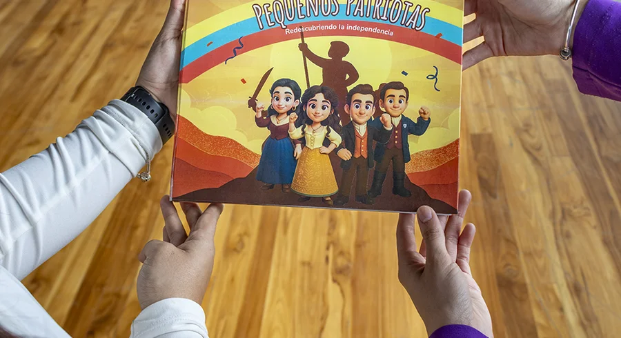 libro.pequenos.patriotas_-_portada.jpg
