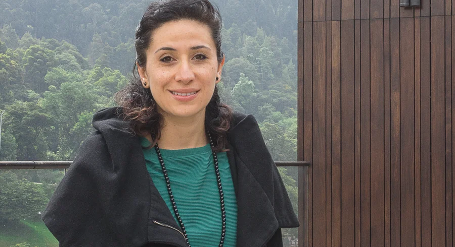 sandra.vargas.profesora.facultad.de_.artes_.y.dise_.o.mujer_.tadeista.investigadora.bogota.utadeo.png