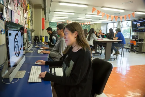 crossmedialab.utadeo.az_.6.jpg